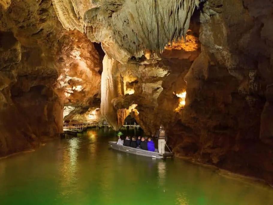 Vakantiehuis La Poire, Op Landgoed Aan De Dordogne Prudhomat Esterno foto